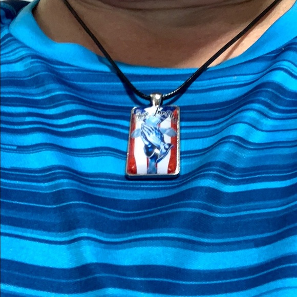 Necklace With Steel Plated Glass Cabochon Choker - Picture 5 of 5